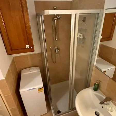 {centro}juvarra's Apartman